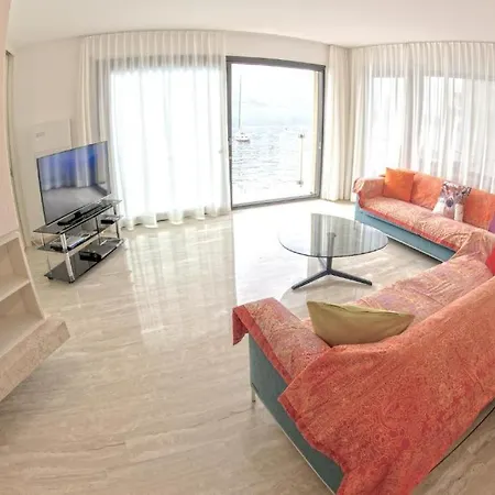 Casa Milo Al Lago شقة